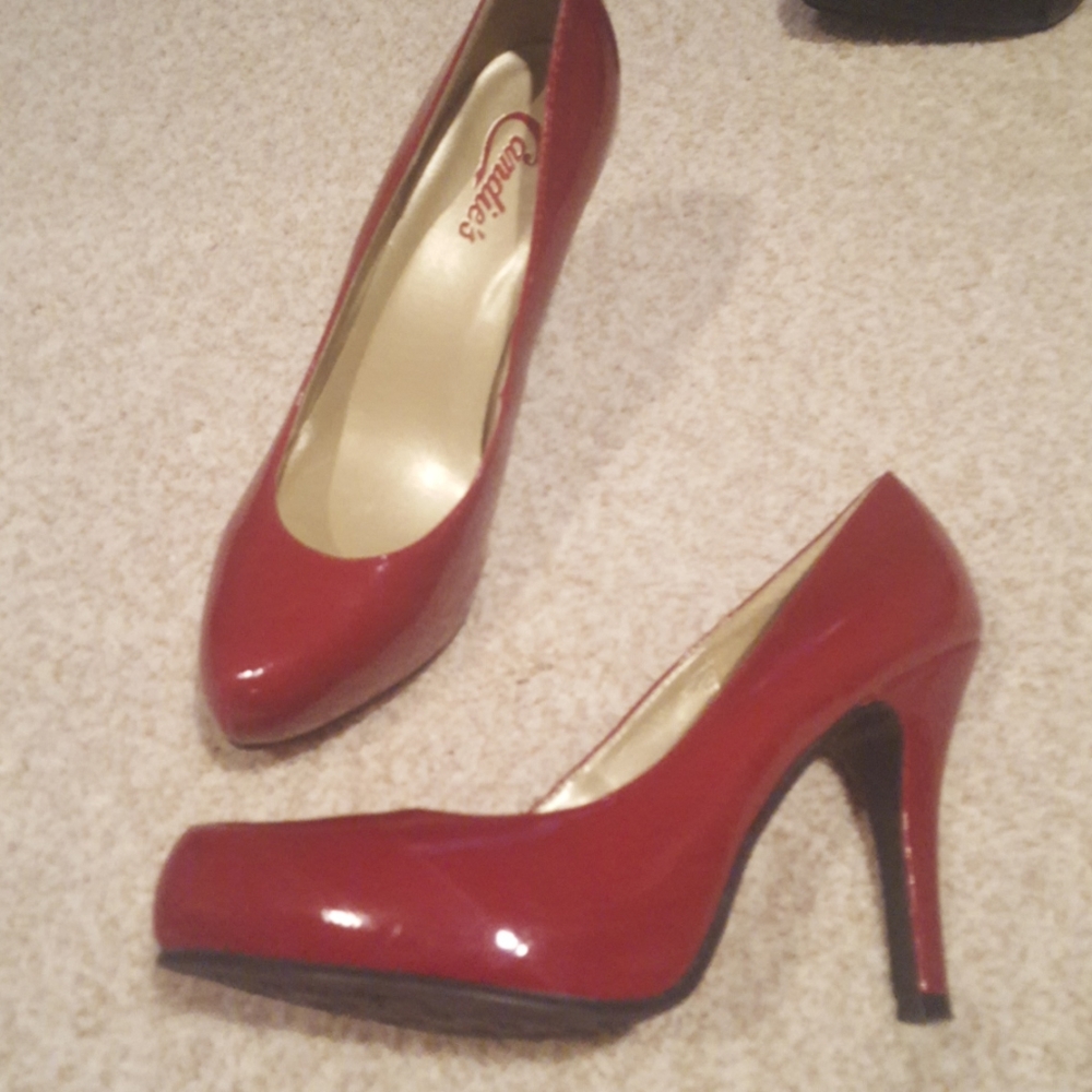 NWOT red patent heels